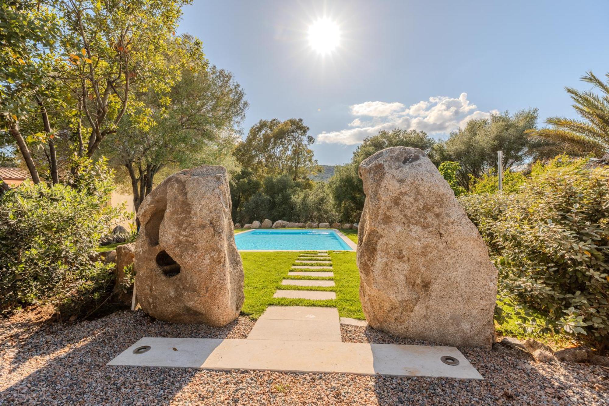Апартаменты Stazzo San Teodoro Piscina Condivisa Экстерьер фото