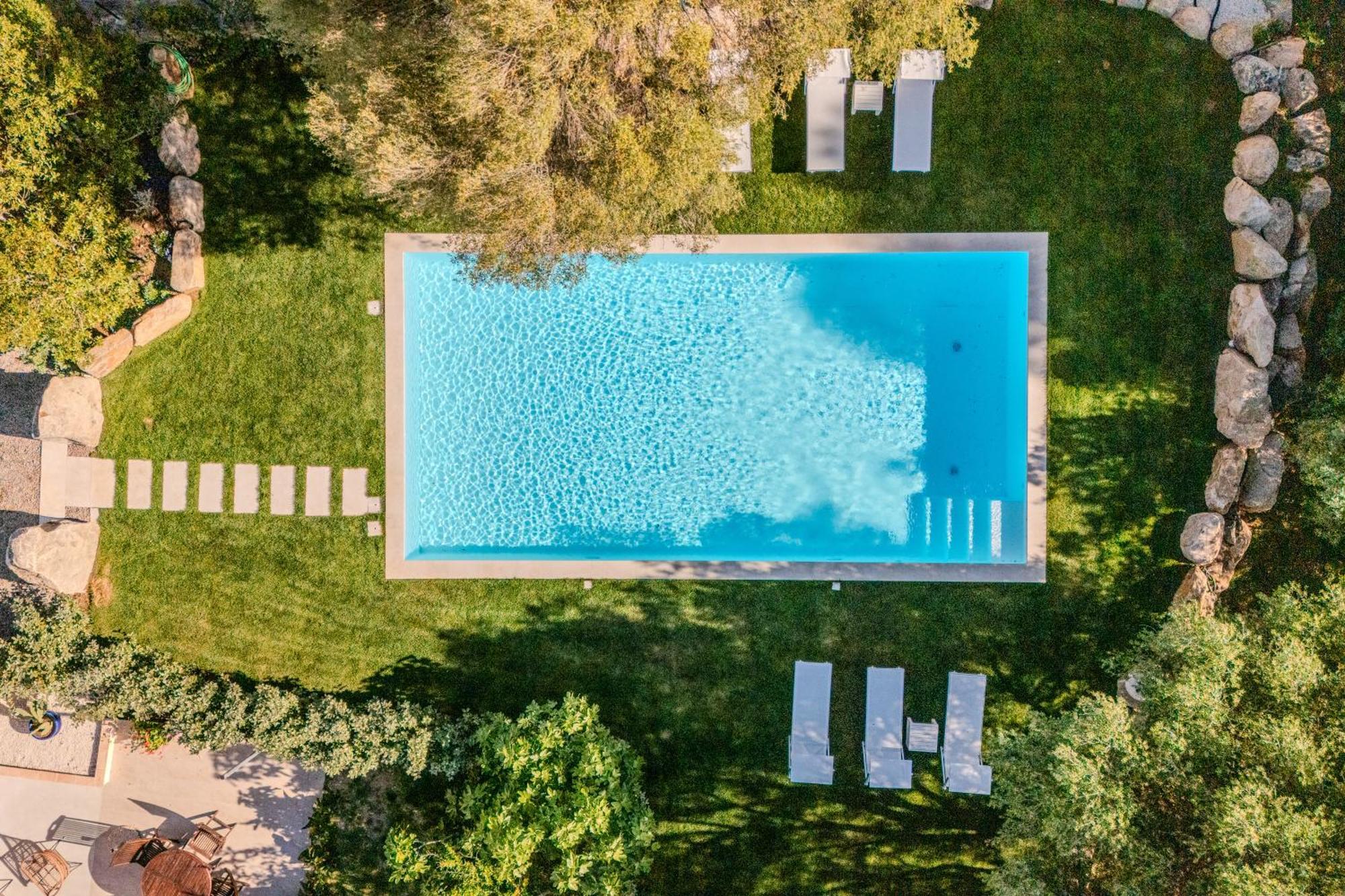Апартаменты Stazzo San Teodoro Piscina Condivisa Экстерьер фото